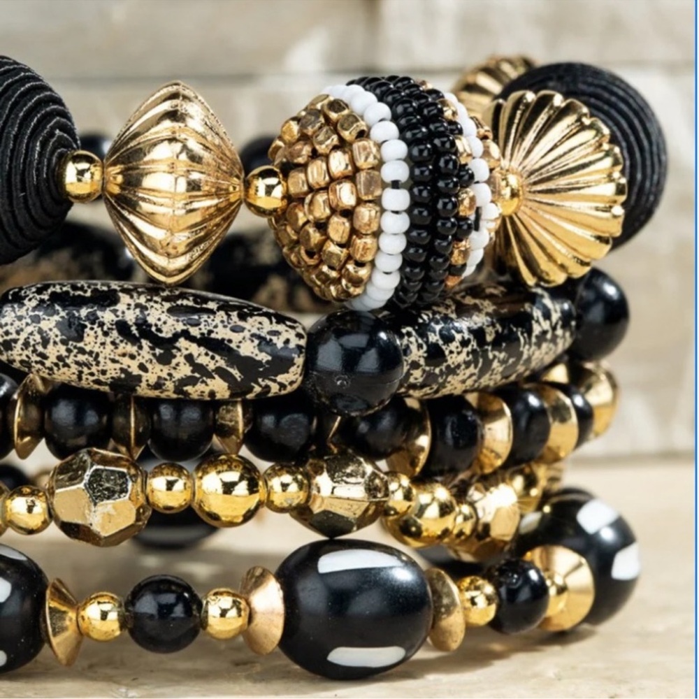 New Beautiful Boho Mixed Beads Bracelet Set - Picture 4 of 5